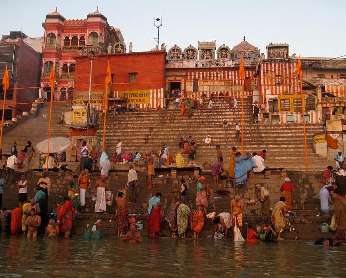 Ghats, Ghats in Varanasi